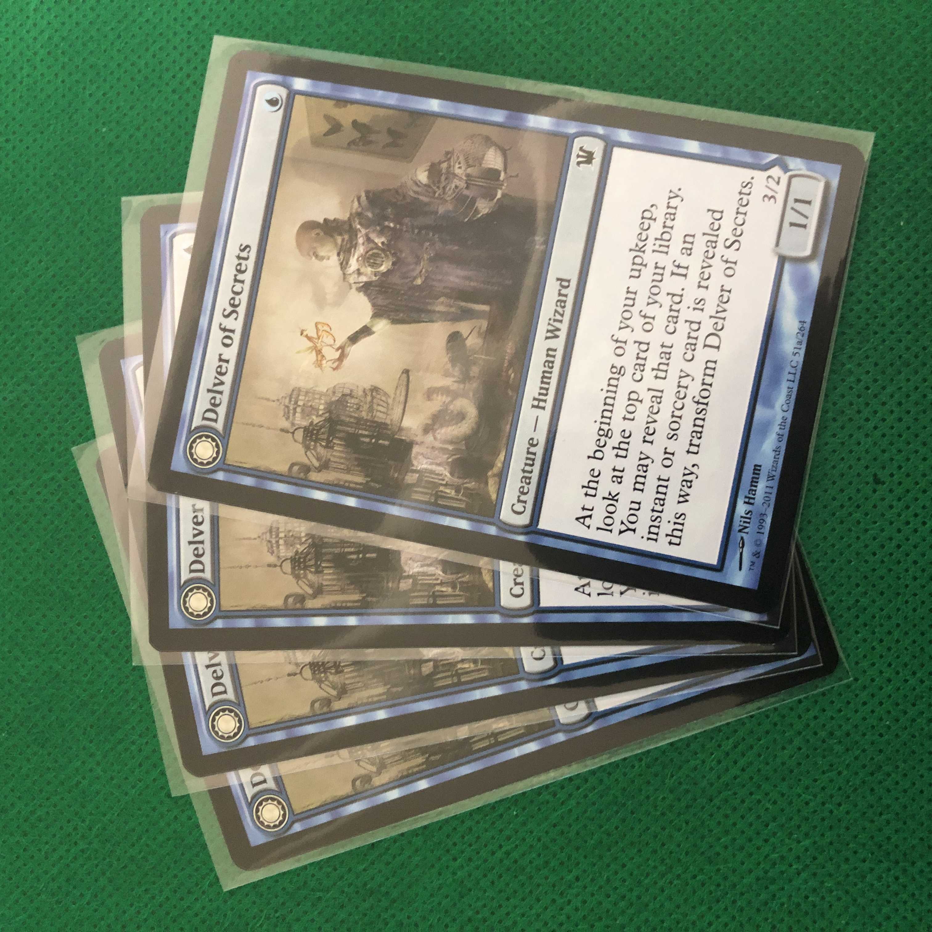 秘密を掘り下げる者 英語版 4枚