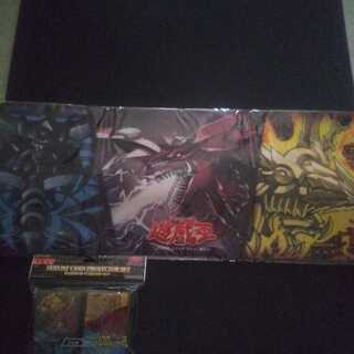 三幻神公式サプライ　プレイマット（未開封）、スリーブ２種（未開封）　