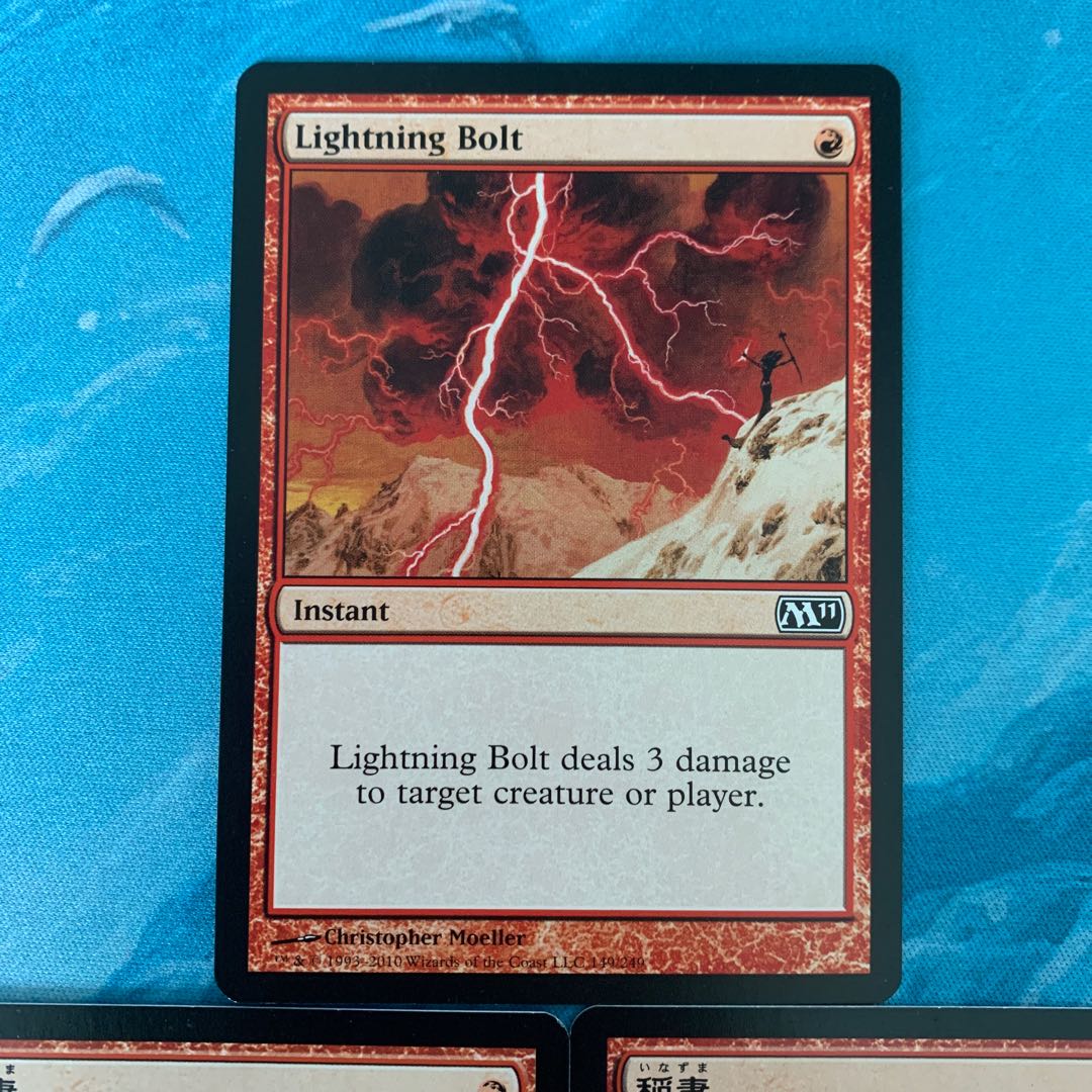 3 ♧MTGs Lightning Bolt