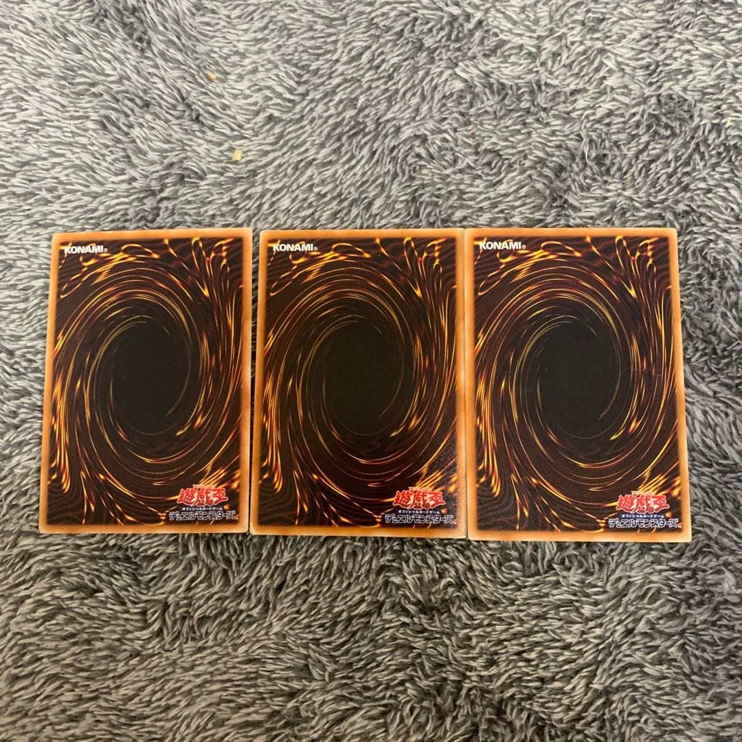 暗黒界の狩人 ブラウ