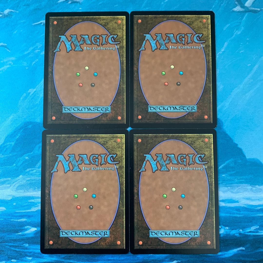 ♤MTG 4 cards Lightning Bolt