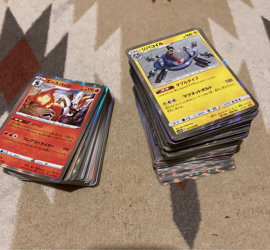 @テア様 ポケモンカードR180枚 ホロ、ミラー100枚