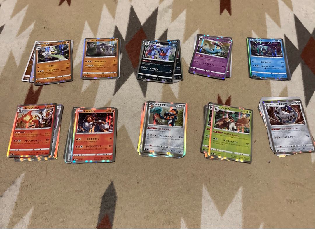 @テア様 ポケモンカードR180枚 ホロ、ミラー100枚