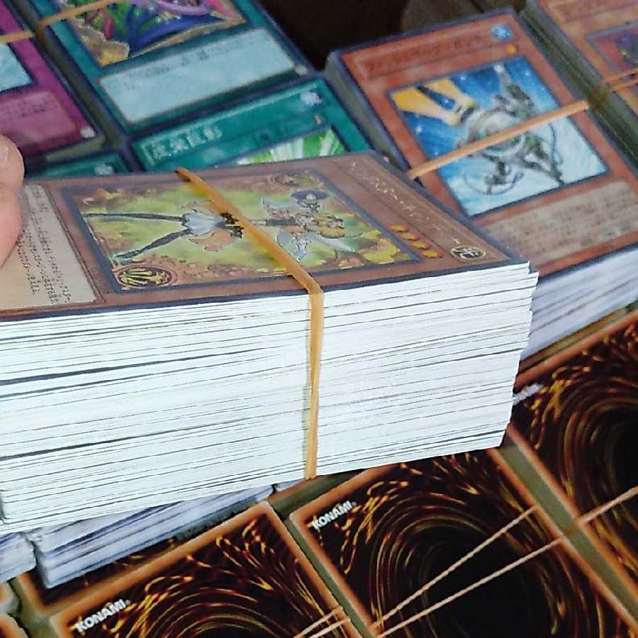 遊戯王　引退品　まとめ売り　20000枚以上　高価ノーマルあり