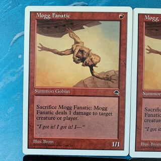 MTG FNM モグの狂信者 FOIL 継ぎ無し モグの狂信者 [EMA] 【BIGWEB | MTG】日本最大級の激安カード
