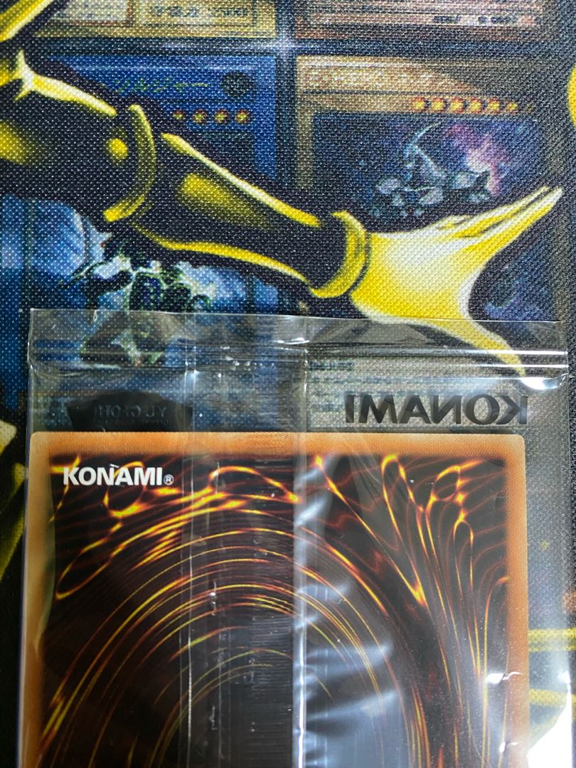 WCS2018 Blue-Eyes White Dragon Black Magician (1)