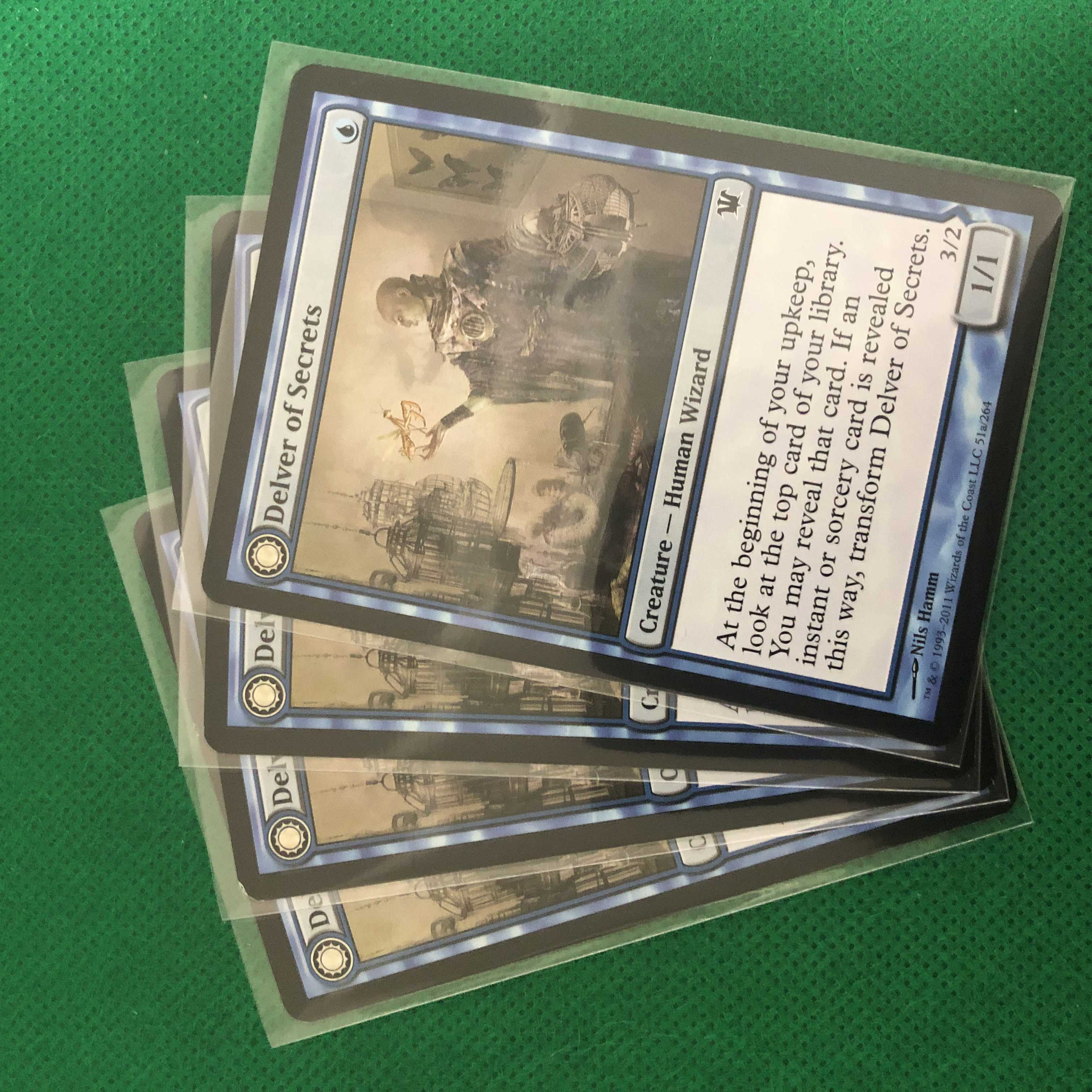 秘密を掘り下げる者 英語版 4枚