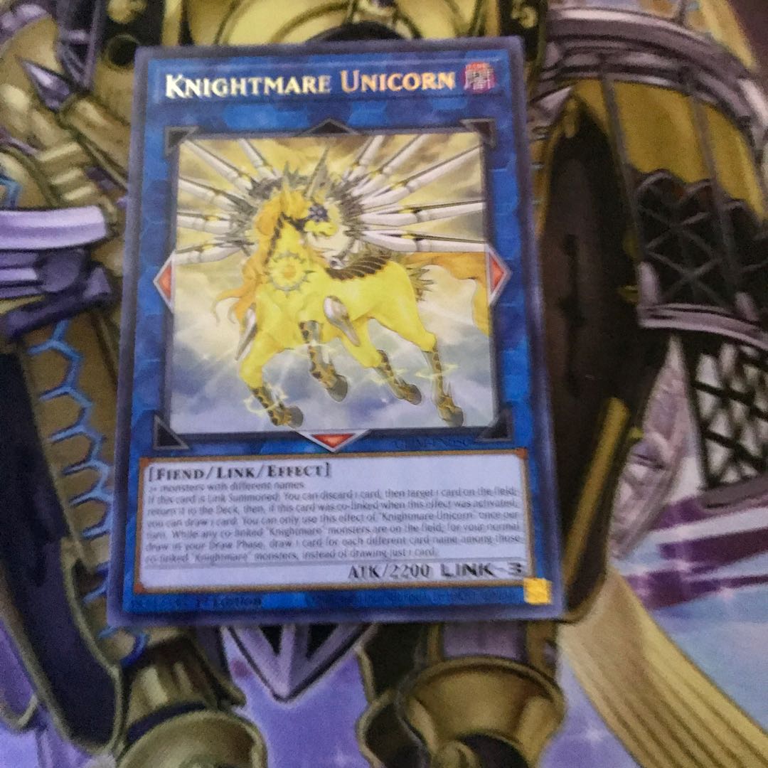 トロイメア・ユニコーン　英語