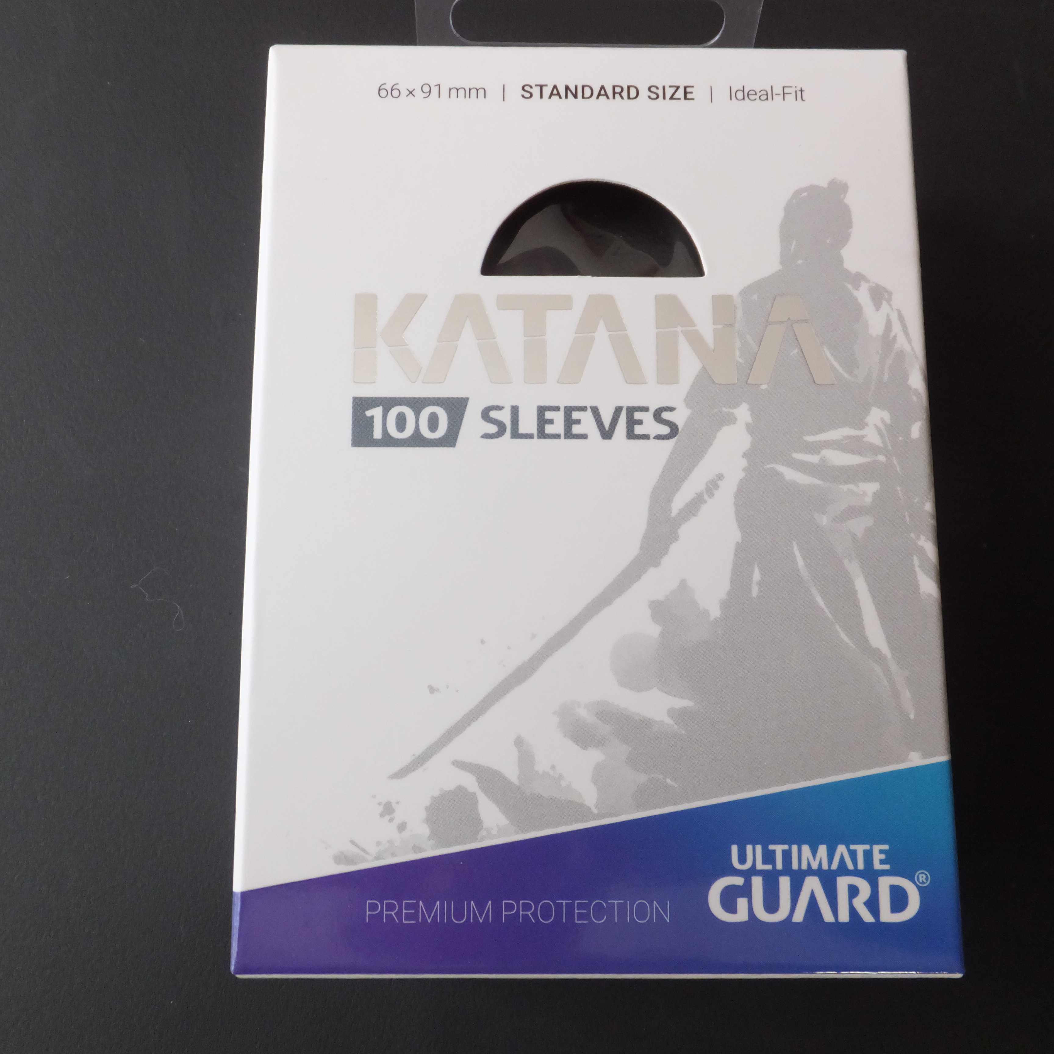KATANA カタナ スリーブ プロテクター【ブラック】100枚入り