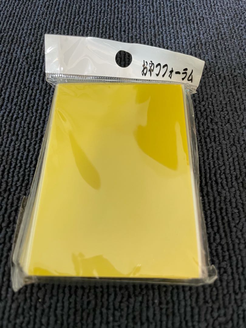 おやつフォーラム　スリーブ  未使用品　黄色　イエロー