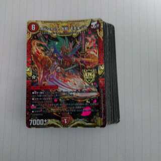 ボルシャック・大和・モモキング+35枚のカード