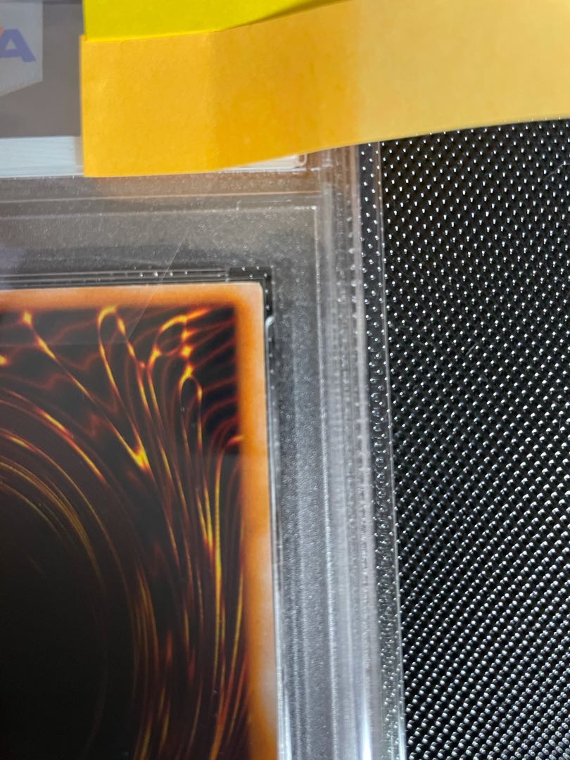 【遊戯王・PSA鑑定品】青眼の白龍　ウルトラレア　英語版