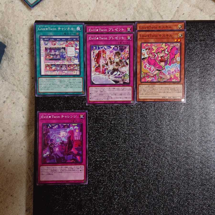 Live☆Twin&サイバースデッキパーツ11枚