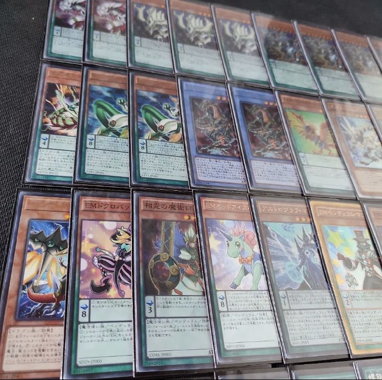 Yu-Gi-Oh, Odd Eyes, high rarity, full-scale construction deck