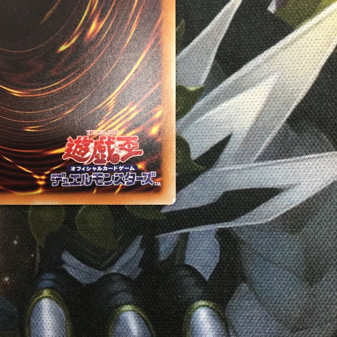 ブラック・マジシャン・ガール ホログラフィックレア【06294-37】