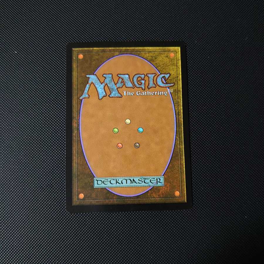 新緑の地下墓地