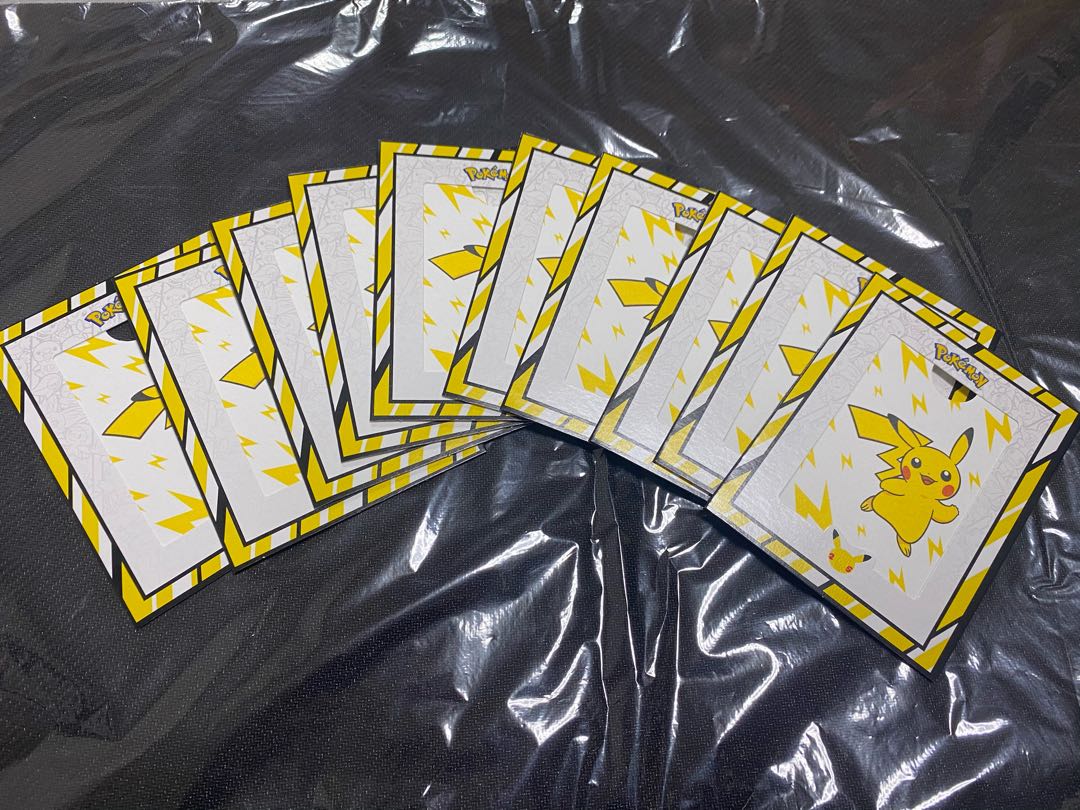 ポケモン25周年 米国マクドナルド限定 ピカチュウカードスタンド 10枚セット