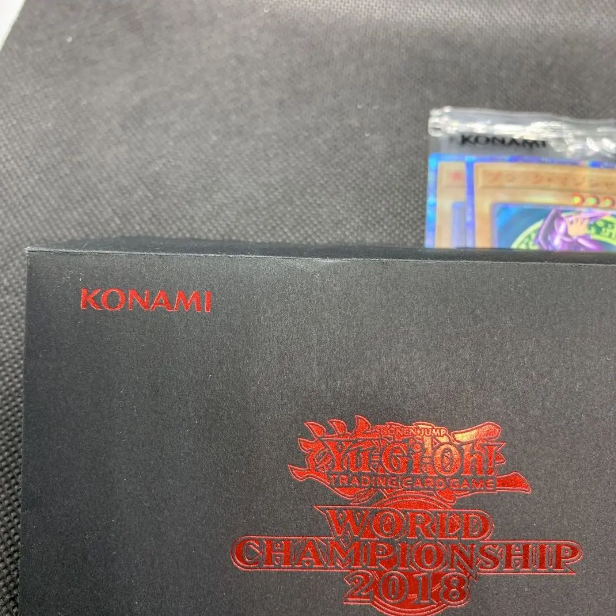 未開封　wcs2018  wcs 青眼の白龍　ブラックマジシャン　20th