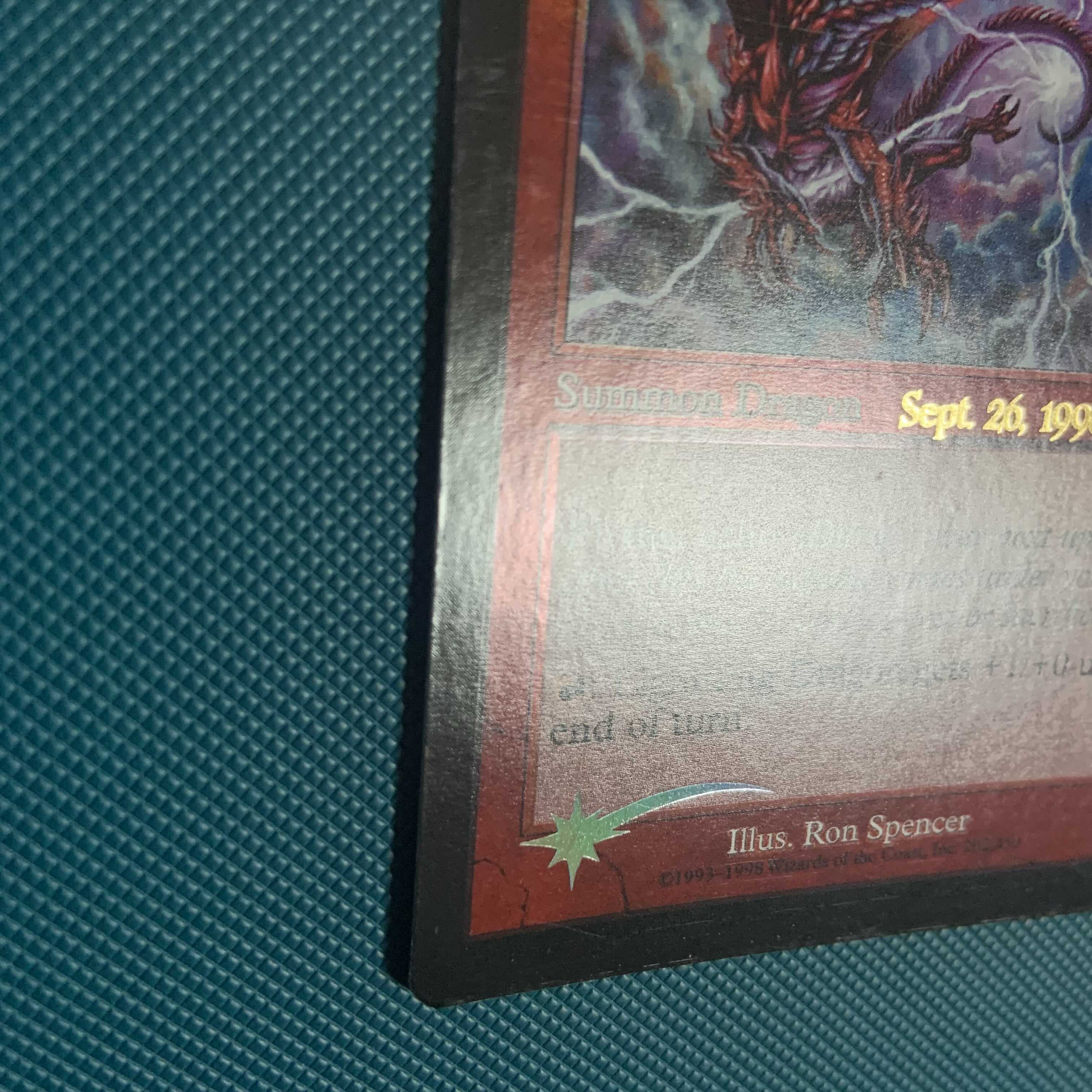 【Foil】プレリリース《稲妻のドラゴン/Lightning Dragon》