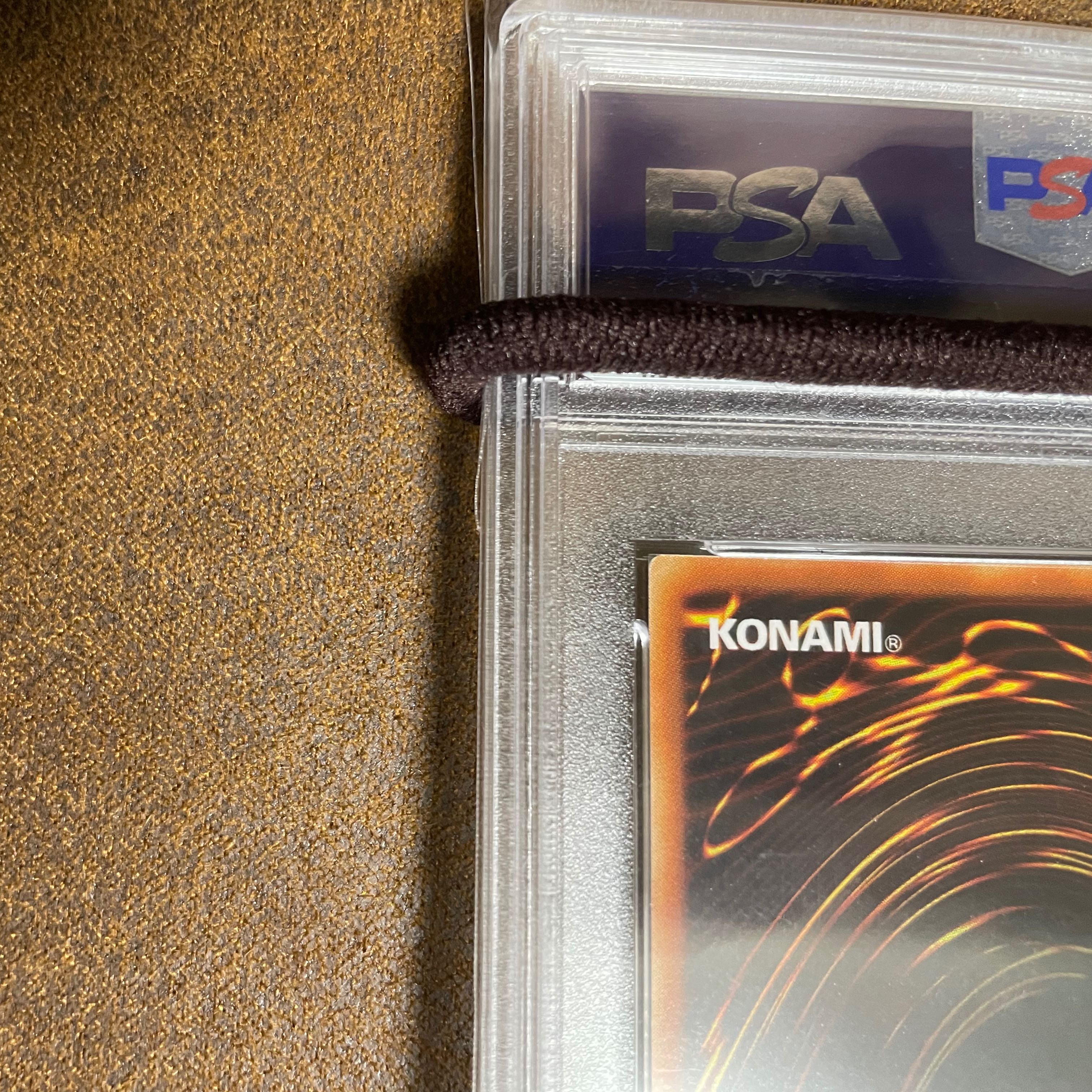 PSA10Execute person macula relief