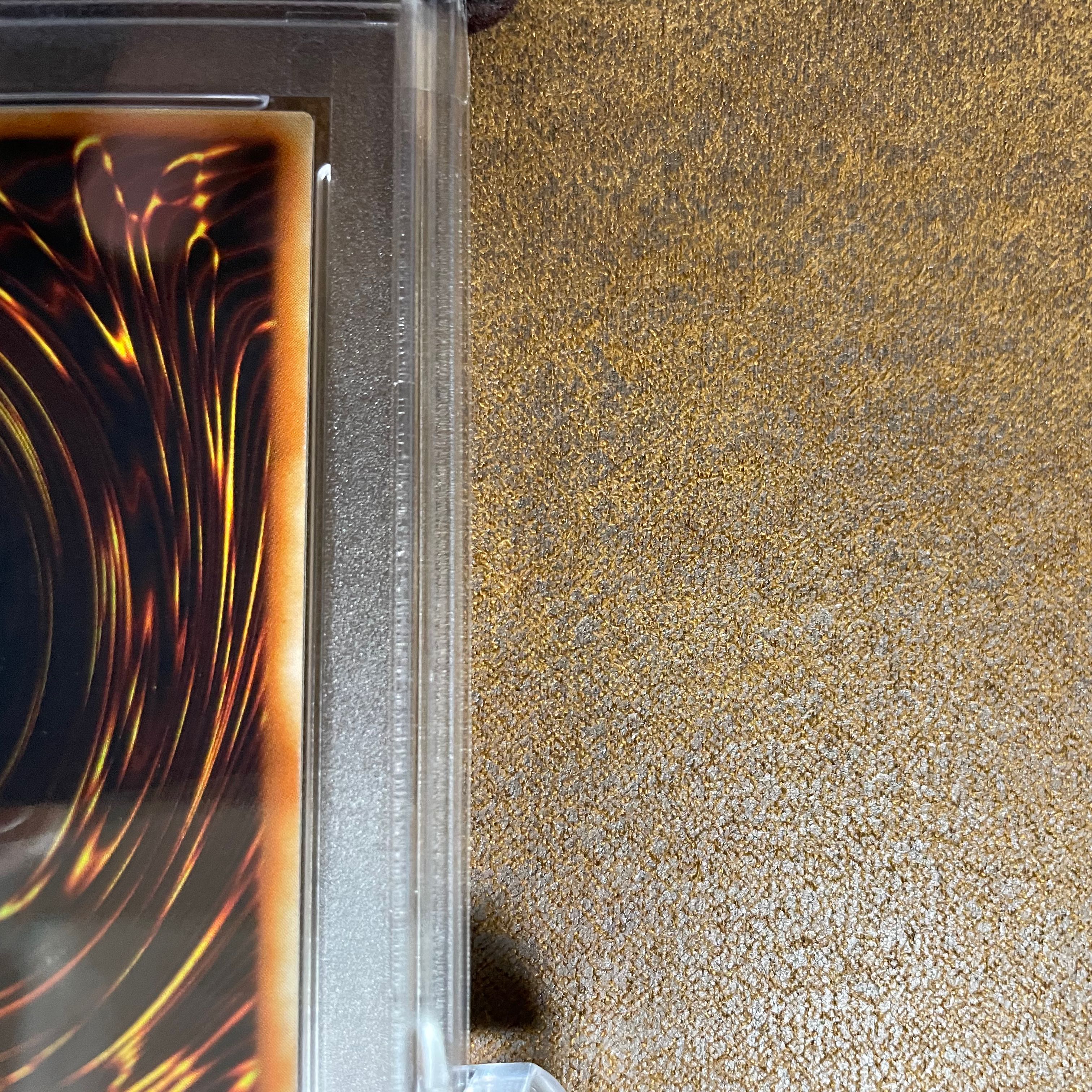 PSA10Execute person macula relief