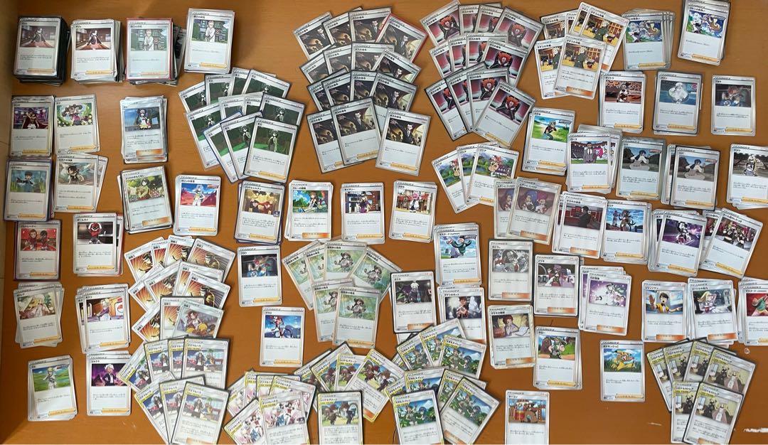 Pokémon cards, sold in bulk, retired MarnieSR CharizardVMAX SSR, etc.