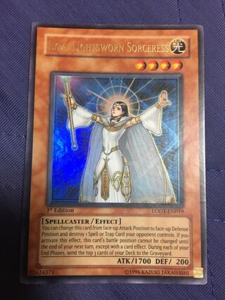 Lyla, Lightsworn Sorceress English edition 1st Ultra B