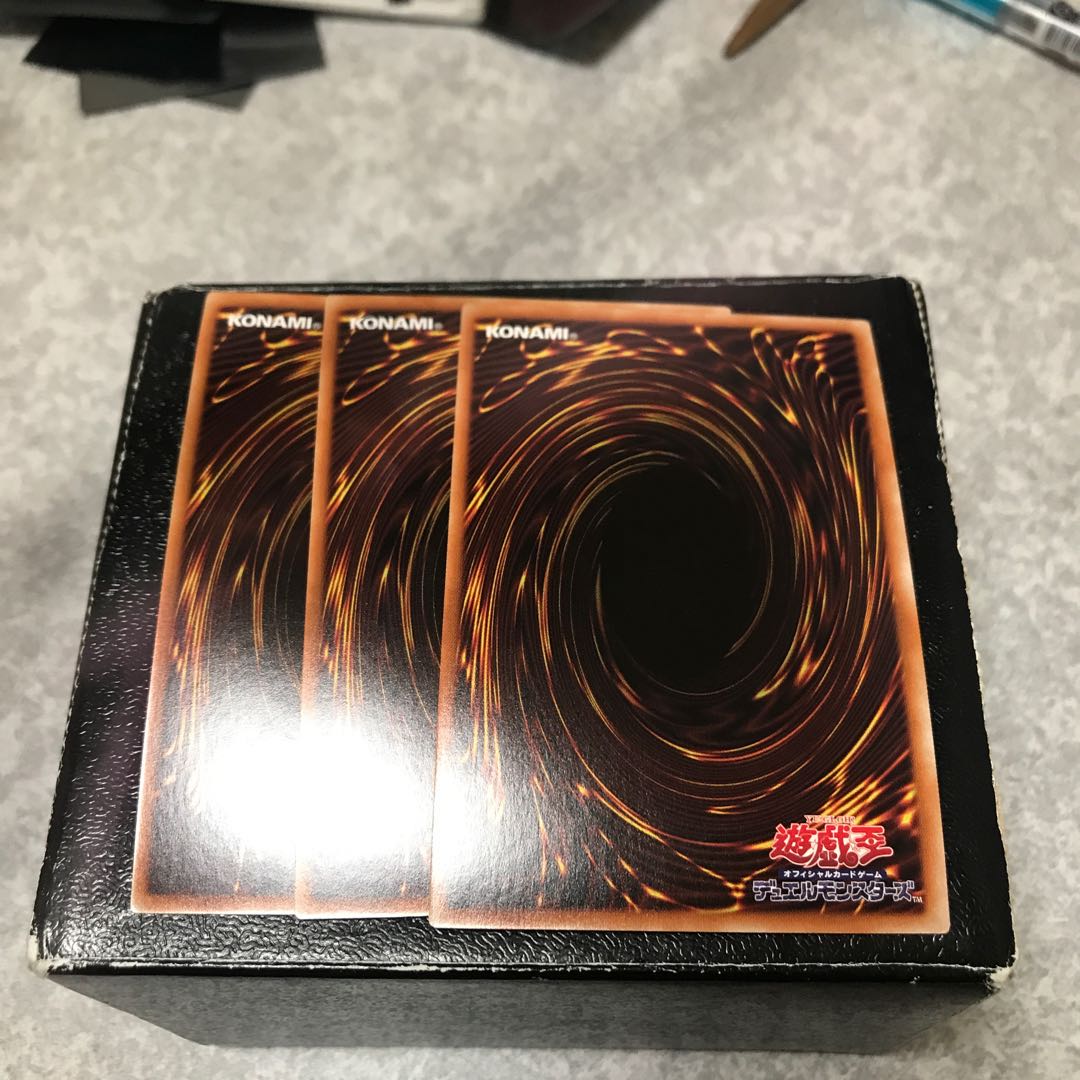 驚楽園の支配人 ＜∀rlechino＞ アルティメットレア3枚