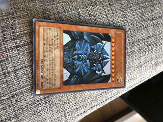 オベリスクの巨神兵 ウルトラレア　うじもじ