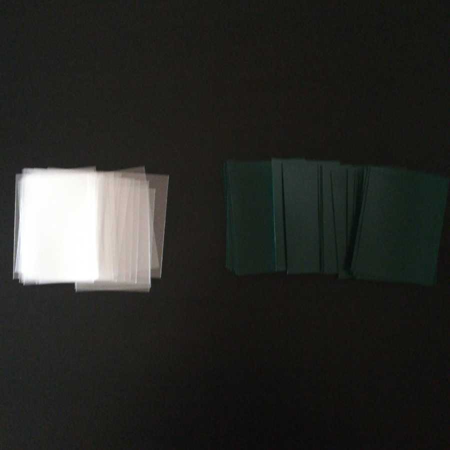 40 transparent and 40 colored sleeves each