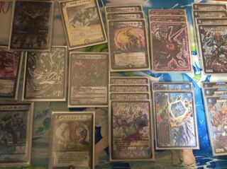 アナカラーデッドダムド