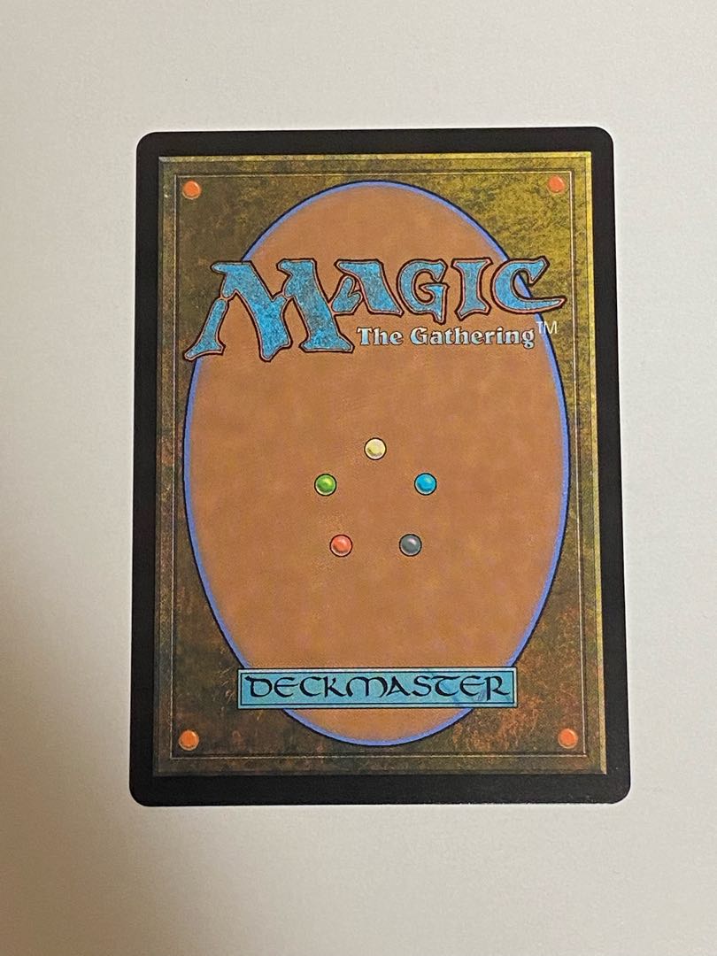 新緑の地下墓地