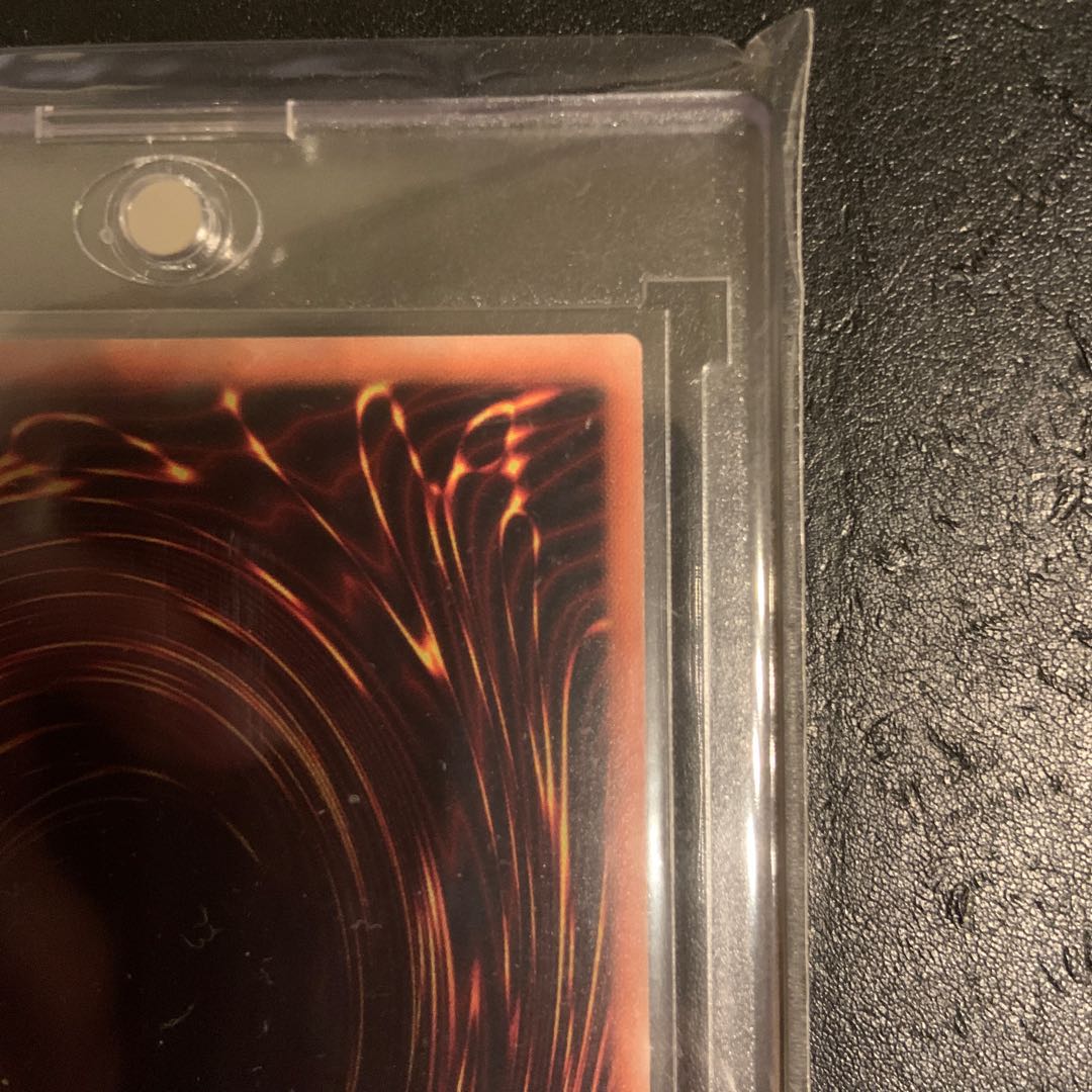 Blue-Eyes Chaos MAX Dragon holographic rare