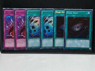 ブラック・ホール×2大嵐×2奈落の落とし穴×2 英語　汎用