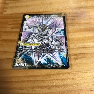 革命槍 ジャンヌ・ミゼル｜聖槍の精霊龍 ダルク・アン・シエル