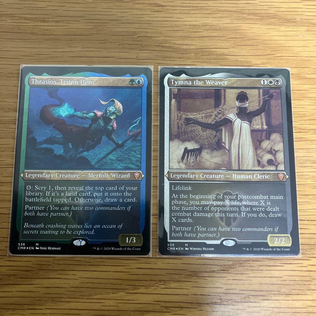 Tymna the Weaver, Thrasios, Triton Hero etching foil