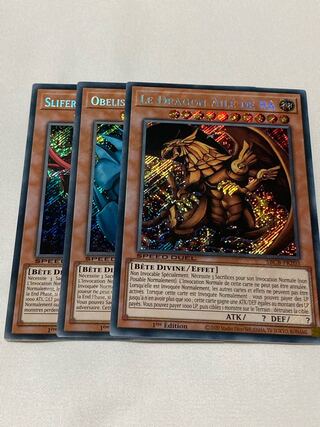 オシリスの天空竜　オベリスクの巨神兵　ラーの翼神竜　フランス語版　EU版