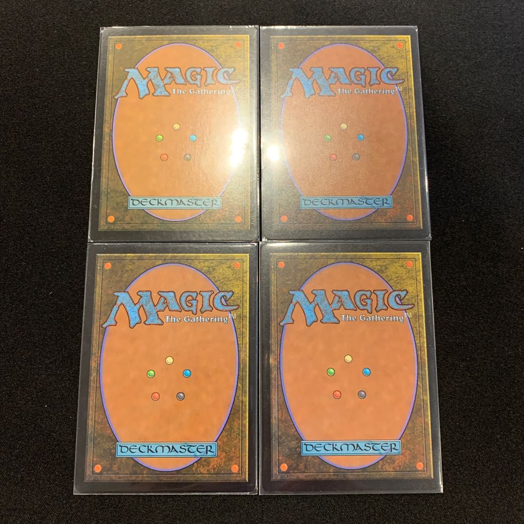 戦慄衆の秘儀術師　日本語3枚英語1枚