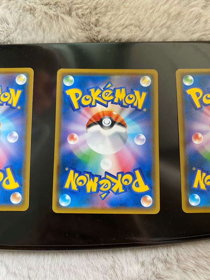 ムンク展　ピカチュウ　イーブイ　モクロー　コダック４枚セット