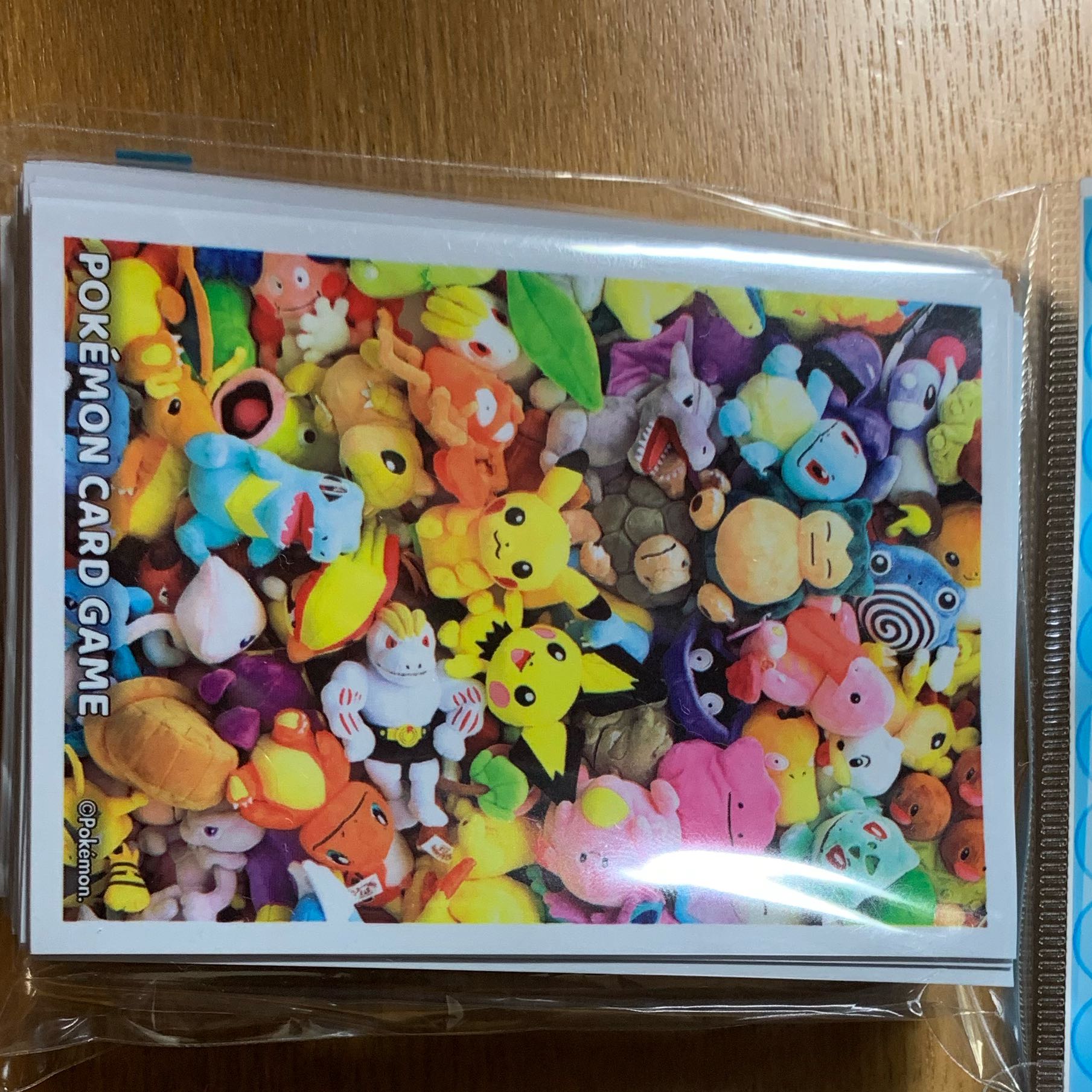 デッキシールド　Pokémonfit新品未使用　ポケモンカード　