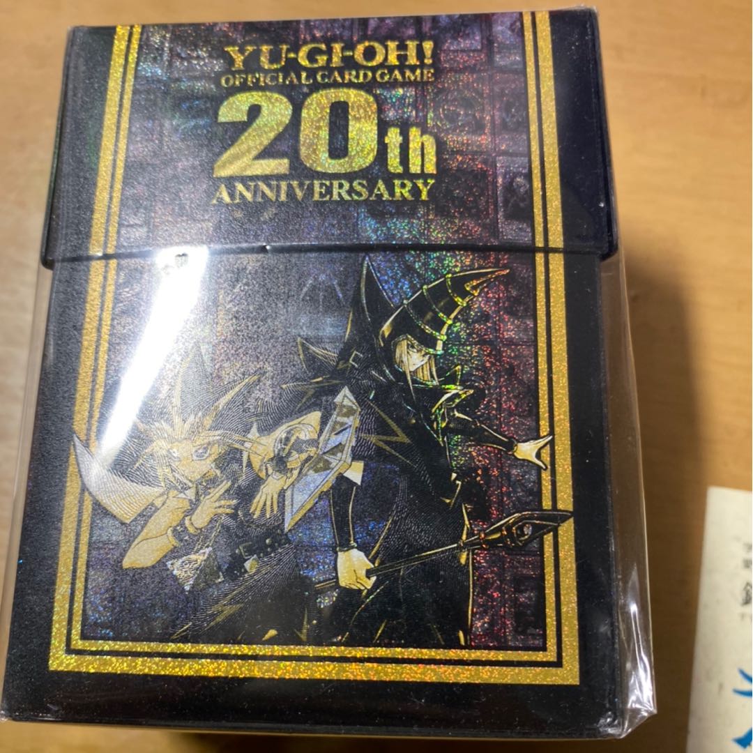 yugioh 20th anniversary deck box YU-GI-OH! / 20th ANNIVERSARY SET Special duel card protector 100 sheets :  Amazon.co.uk: Toys & Games main image 0