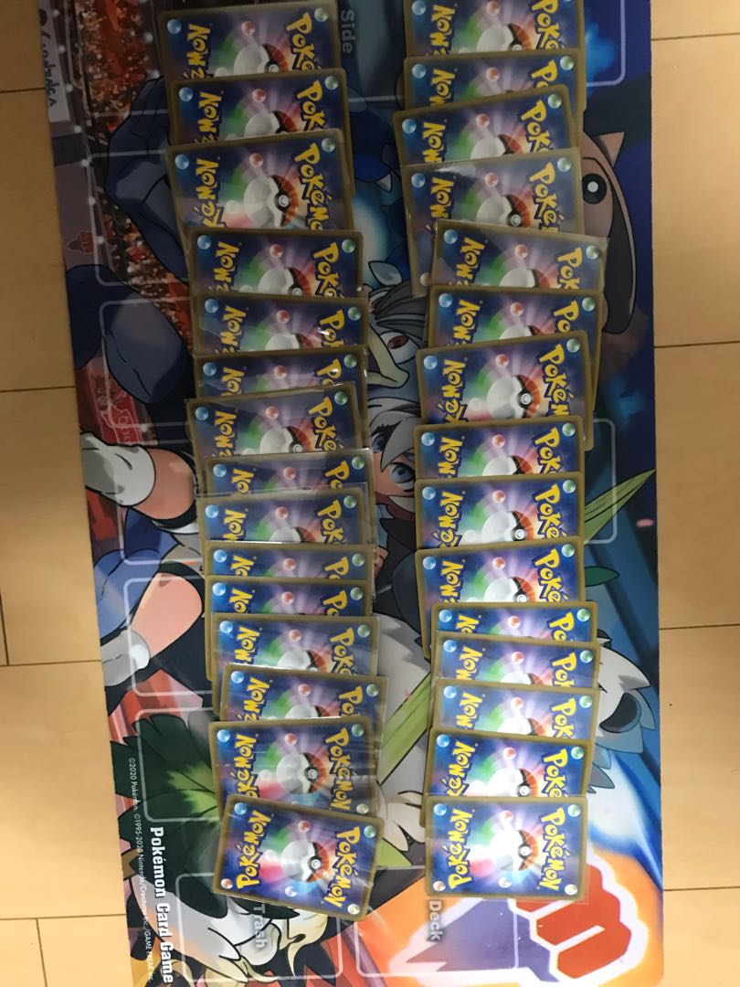 公式いーぶいず様