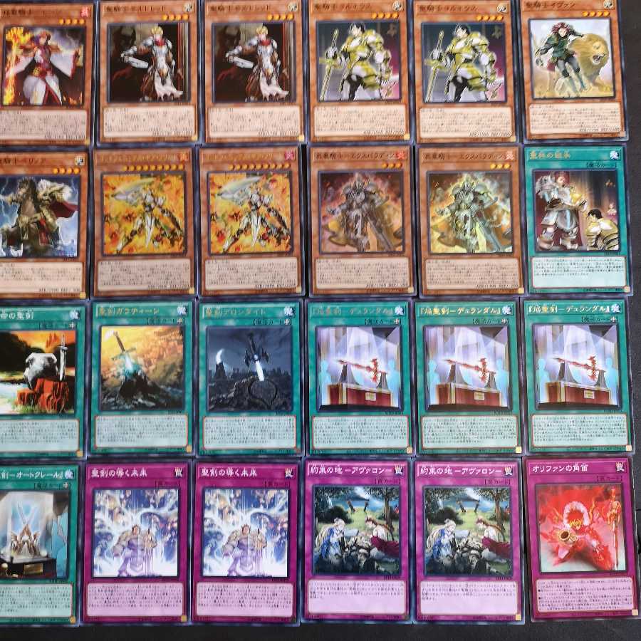 №92　遊戯王　焔聖騎士　聖騎士　デッキ