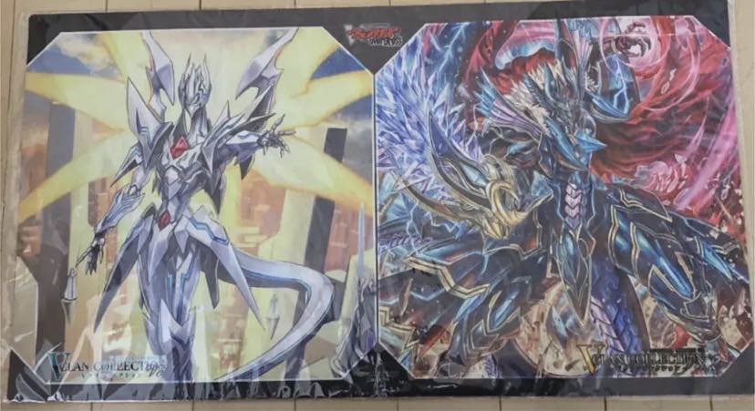 Vanguard V Clan Collection Playmat