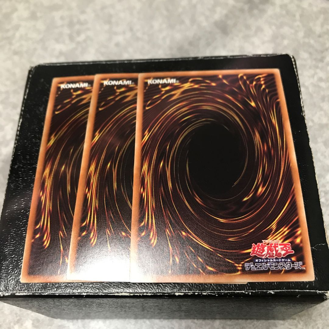 堕天使イシュタム スーパーレア3枚