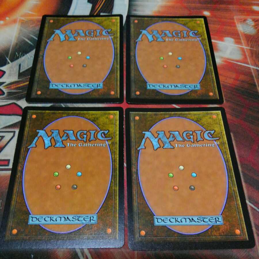 Over one hundred exhibits, Phalanx Leader, scratches, four sheets, MTG 1枚