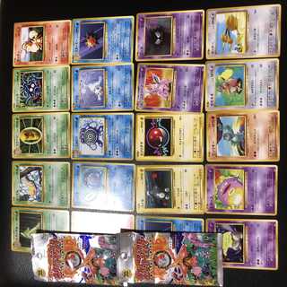 ポケモンカード 20周年 復刻版