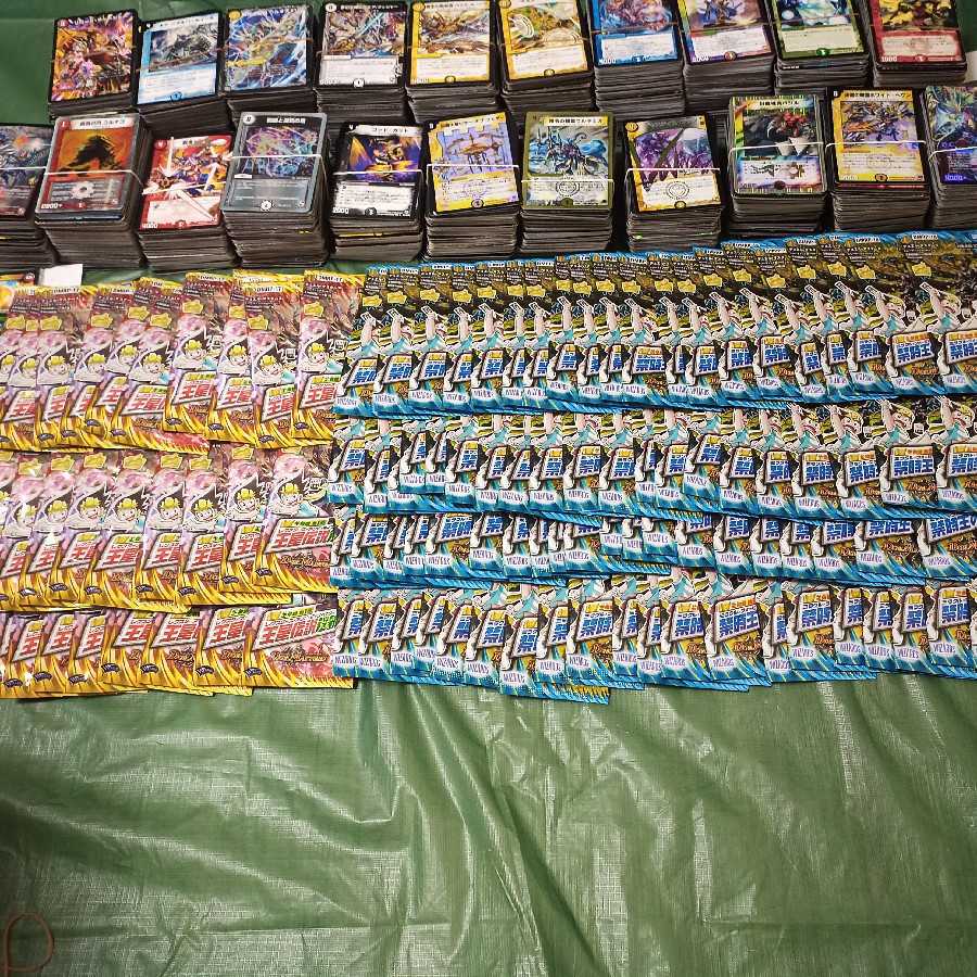 デュエマ まとめ売り3000枚+おまけ付き