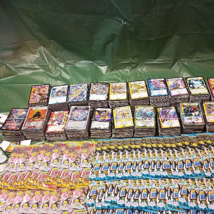 デュエマ まとめ売り3000枚+おまけ付き