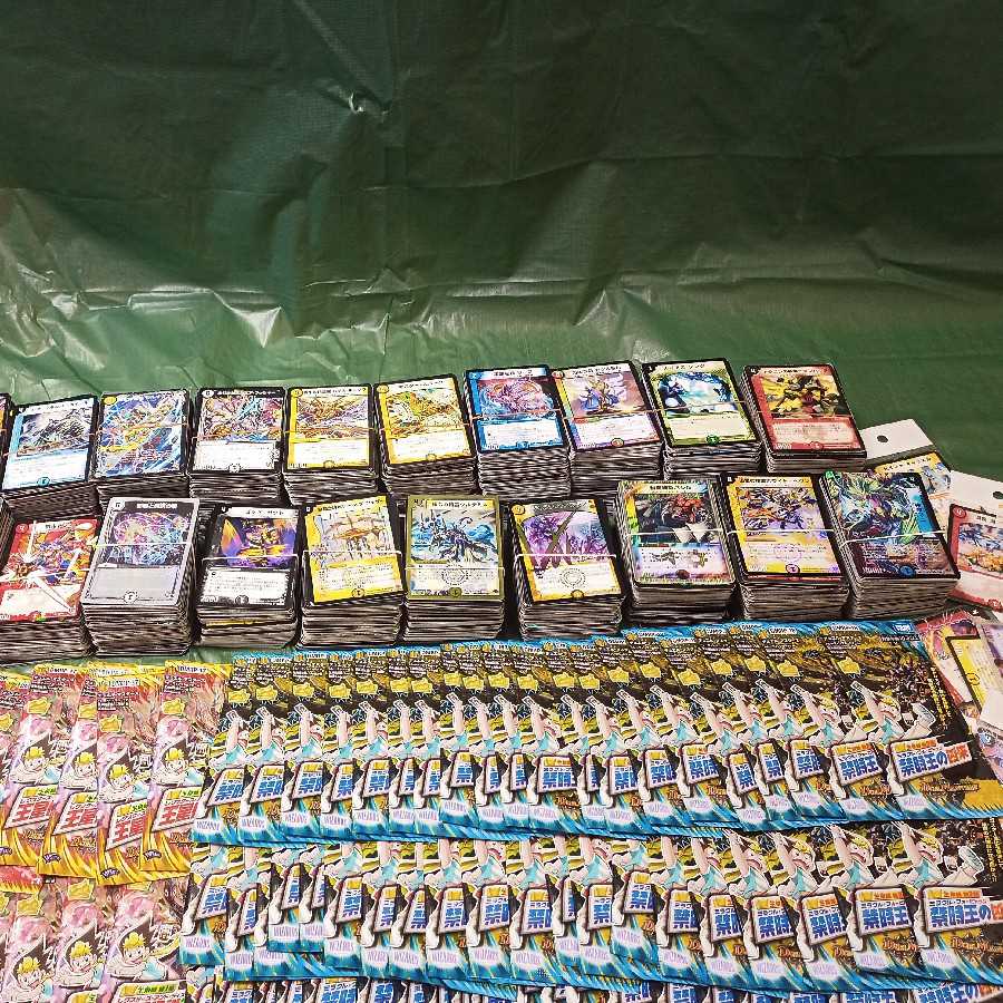 デュエマ まとめ売り3000枚+おまけ付き